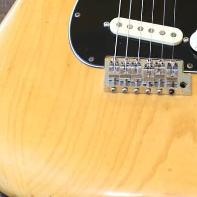 Vintage! 1975 Fender Stratocaster Electric Guitar Natural + Fender Case image 6