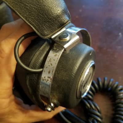 Panasonic EAH-20 Hi-Fi Stereo Headphones Japan 1970s - Chrome and black plastic/rubber image 2