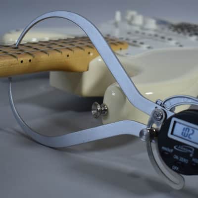 Immagine 2013 American Vintage 1956 Stratocaster w/OHSC - 20