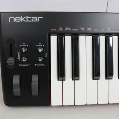 Nektar SE49 USB MIDI Keyboard Controller 2021 - Black & Red image 3