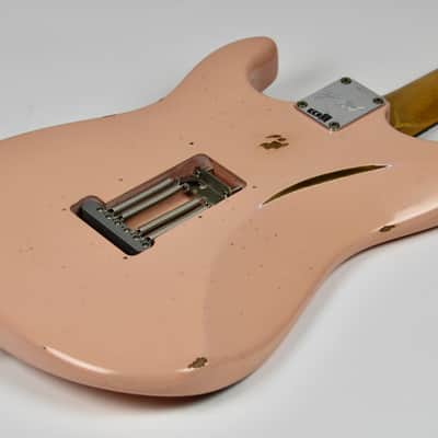 Fender Limted Edition Tyler Bryant ''Pinky'' Stratocaster Relic Rosewood Fingerboard - Aged Shell Pink 2023 w/OHSC (9236022491) image 6