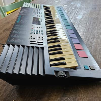 Yamaha PSS-780 (1989) - The most complete PortaSound keyboard image 4
