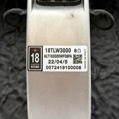 Eighteen Sound 18TLW3000-8 18IN Woofer 3600w 8ohms image 11