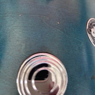 DW Collectors  2002  - 12x9 inch teal stain image 1