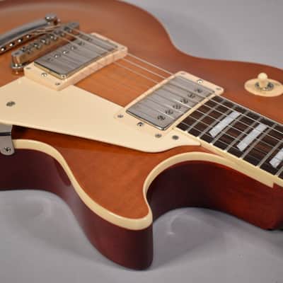 2022 Gibson USA Les Paul Standard 60s Unburst w/OHSC image 8