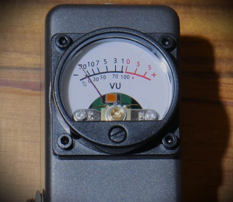 VU Meter Pedal – Signal Level Monitor – Pedalboard Utility image 1