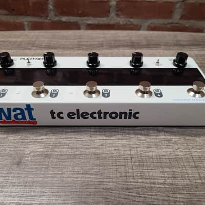 TC Electronic Plethora X5 TonePrint Multi-Effects Pedalboard 2020 - White image 3