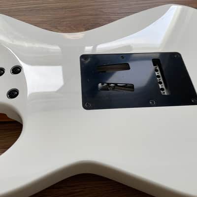 Kramer Volante HSGT 2025 - Present - Angel White image 5