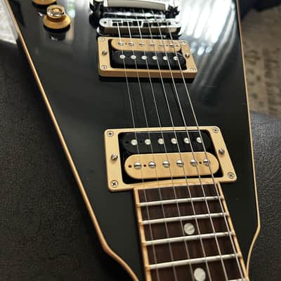 Gibson Flying V Traditional Pro Ebony 2012 - Ebony image 14