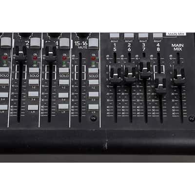 Mackie VLZ4 Series 1642VLZ4 16-Channel/4-Bus Compact Mixer Regular image 3