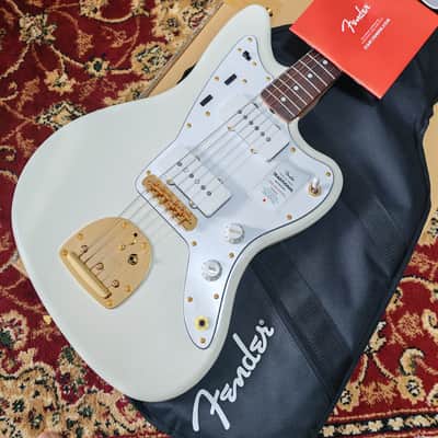 *NEW IN BOX* 2026 Fender Japan 60's Jazzmaster White Pearl Gold with Matching Headstock,  Limited Edition Traditional Collection, MIJ JD26 image 2