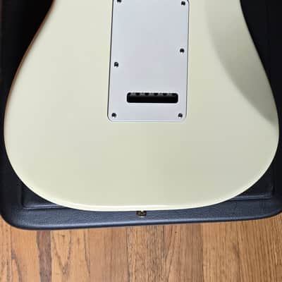 Fender Jeff Beck Artist Series Stratocaster with Hot Noiseless Pickups 2001 - Present - Olympic White image 5