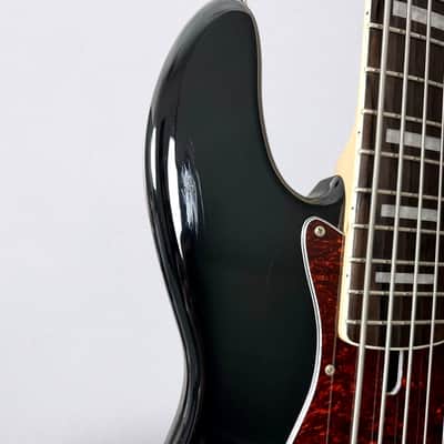Sire Marcus Miller V7 5-String Bass - Black image 6