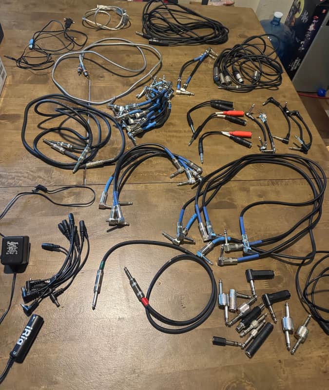 Midi Commander Boss fs7 Pedal and cable collection image 1