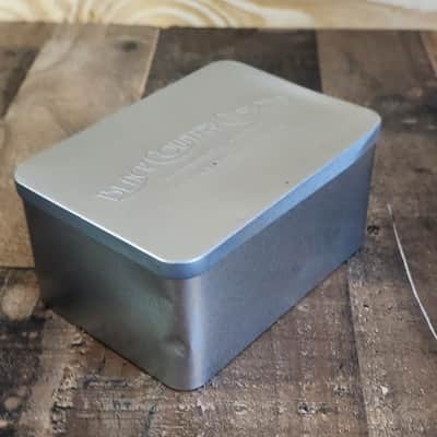 Laney Black Country Customs Monolith Distortion – W/Box image 8