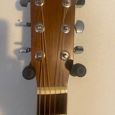 acoustic guitar (no name) image 3