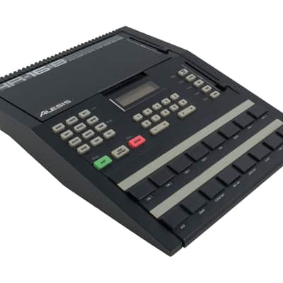 Alesis HR-16B Digital Drum Machine (Black) image 2