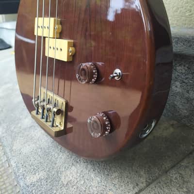 Hondo II Professional Longhorn Bass. Walnut. (Danelectro type). HP-1181 image 7