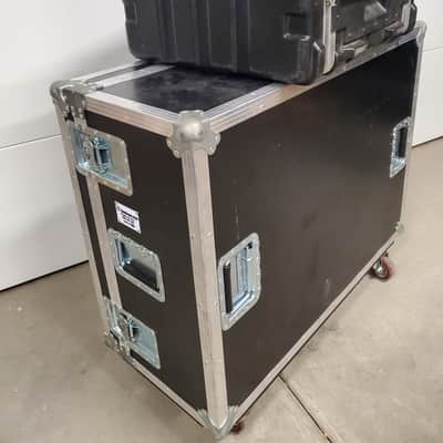 Yamaha QL5 with stage box and cases, free shipping (CONUS) image 22