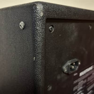 Fender Mustang LT25 25-Watt 1x8" Digital Modeling Guitar Combo 2019 - Present - Black image 7