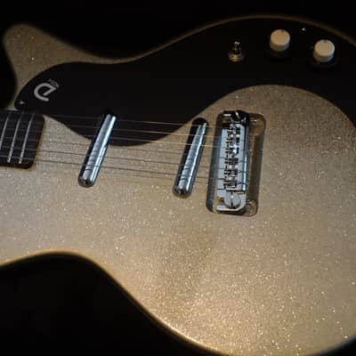 Danelectro 59 NOS+ 60th Anniversary - Silver Metalflake with Danelectro case image 11