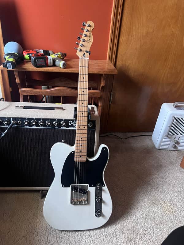 Fender Road Worn 50’s Telecaster (Esquire)2024 2024 - White Blonde