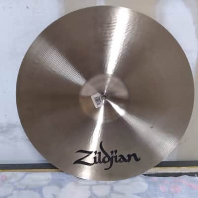 Zildjian 18" A Series Medium Thin Crash Cymbal 1982 - 2012 - Traditional image 8