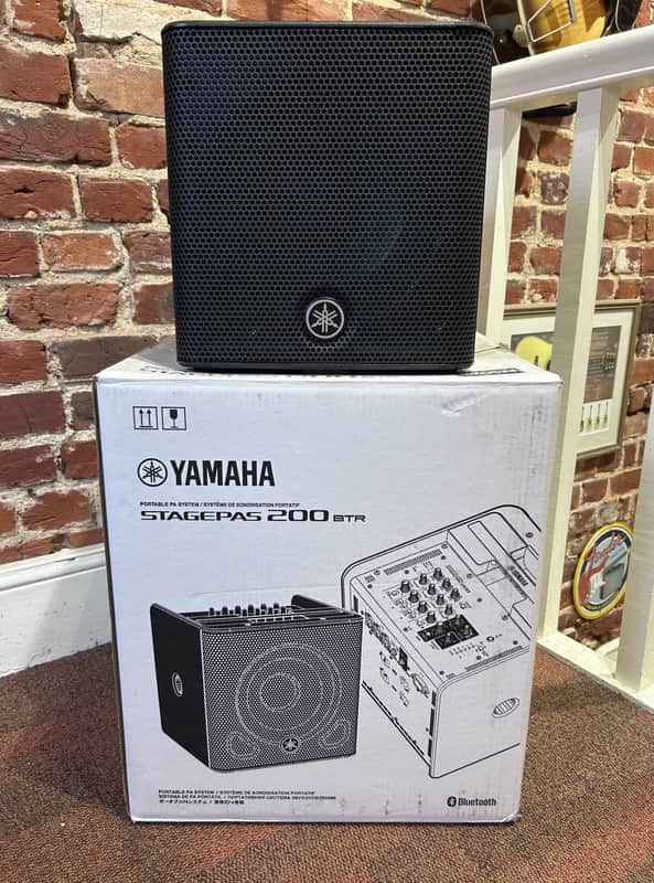 Yamaha Stagepas 200 BTR Bild 1