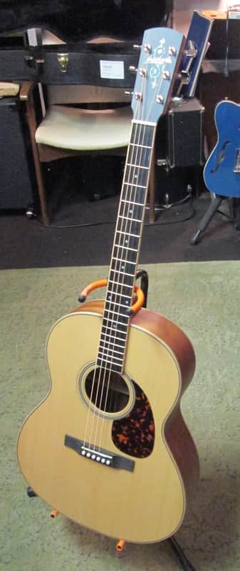 Larrivee L-03 fast neck vine special 2022 Natural Acoustic Guitar w/ohsc image 1