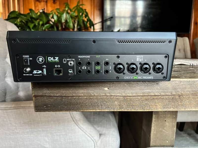 Mackie DLZ Creator Adaptive Digital Mixer with Mix Agent Technology *open *return -perfect condition!! image 1