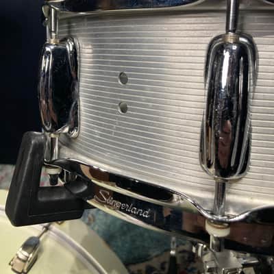 Slingerland - 5x14" No. 140, 10-Lug Aluminum Snare Drum with Rapid Strainer 1970s - Ribbed Aluminum. Engraved Hoops! image 9