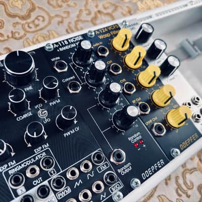Doepfer A-118V Noise and Random Voltage Generator Vintage Edition 2010s - Black image 2