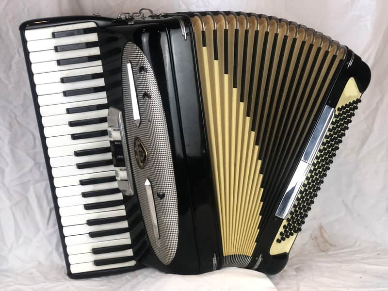 8167 - Black Chrome Corona Mod. 45 Piano Accordion LM 41 120 image 1