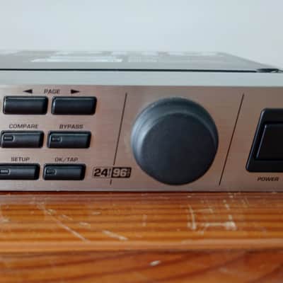 Behringer V Verb Pro ( Rev2496 ) : Multi-effect Unit image 5