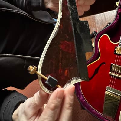 Gibson ES-355 with Maestro Vibrola 1964 Cherry 100% Original image 21