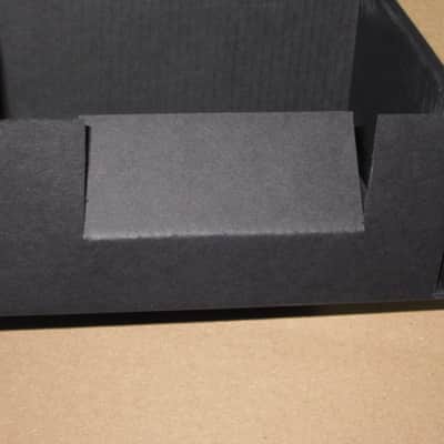 rarely handled, near A+ MXR EMPTY BOX ONLY for M81 Bass Preamp (NO pedal / NO paperwork) from mid 2010s to 2020s - BOX: Black Cardboard / LABEL: Dark Olive Green & Cream / GRAPHIC: Silver image 12