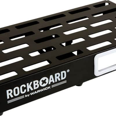 RockBoard TRES 3.0 Pedalboard, 17.5" x 9.25" w/ Softcase image 5