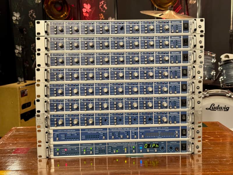 RME OctaMic I D 8-Channel Microphone Preamp / A/D Converter - Blue image 1