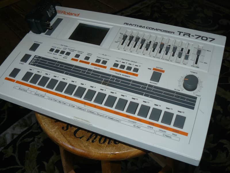 Roland TR-707 Rhythm Composer 1985 - White image 1