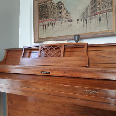 Vintage 1987 Baldwin 623 Upright Piano in Satin Walnut image 22