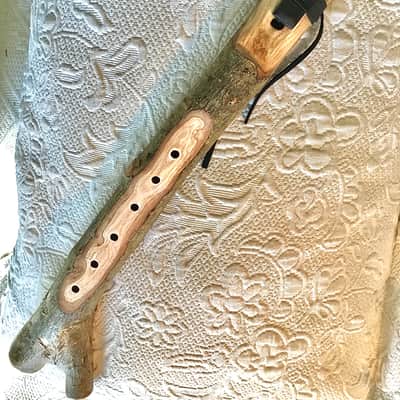 Way Of The Wolf Flutes Low G 432 2026 - Protected natural finish image 2
