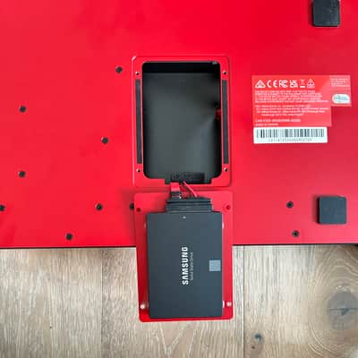 Akai MPC Live III Standalone Sampler/ Sequencer 2025 - Present - Black PLUS Samsung 4 Terabyte SSD Internal Drive Installed image 2