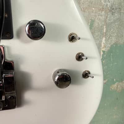 1987 G&L Invader HSS Electric Guitar w/OHSC #G016944 - White image 5