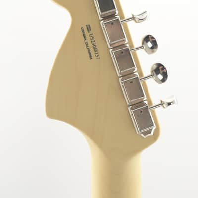 Fender American Performer Stratocaster HSS with Rosewood Fretboard 2024 3-Tone Sunburst image 9