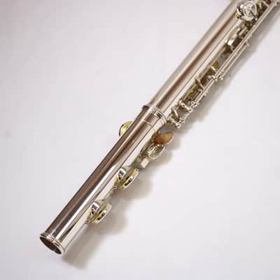 YAMAHA YFL-614 Silver-Body Flute [41538] (06/15) image 10