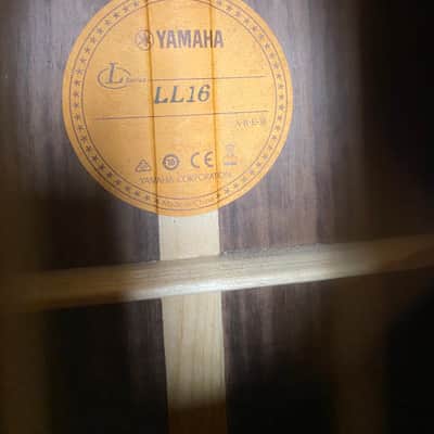 Yamaha LL16 Jumbo Acoustic/Electric Guitar 2010s - Natural image 4