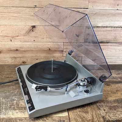 Technics SL 235 Changer / stacker Turntable For Local Pick Up in Milwaukee, WI image 5