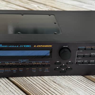 Roland JV-1080 64-Voice Synthesizer Module 1994 - 2001 - Black