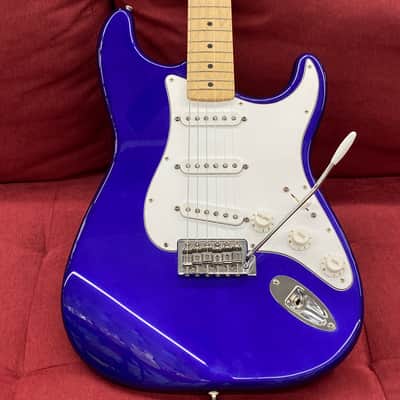 Fender Standard Stratocaster, Maple Fingerboard, White Pickguard 1999 - Midnight Blue image 1