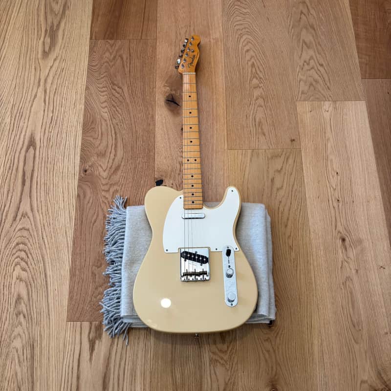 Fender Classic Player Baja Telecaster 2010 - Desert Sand